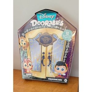 Disney Doorables Treasures from the Vault Collection Peek